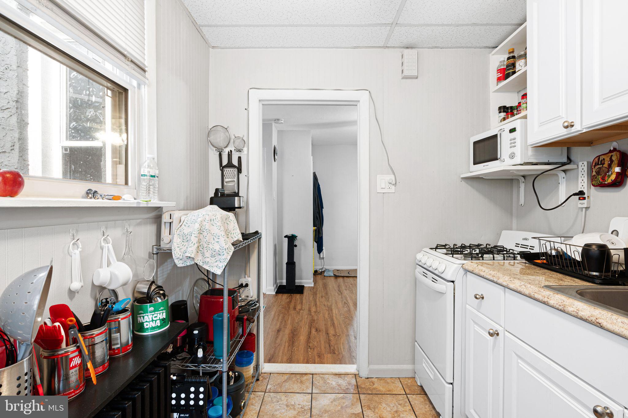 3029 Cedar Street Philadelphia, PA 19134 - Photo 38 of 48 3031 2nd floor