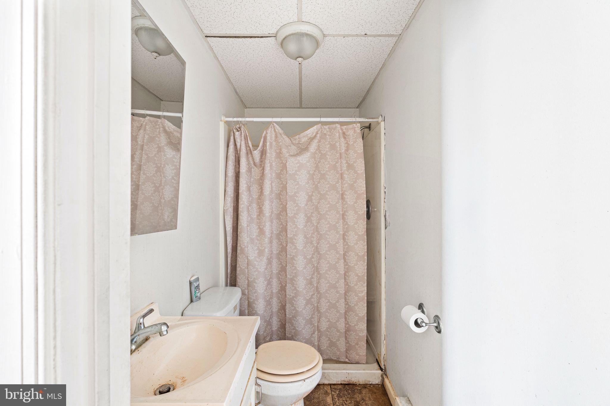 3029 Cedar Street Philadelphia, PA 19134 - Photo 44 of 48 3029 1st fl rear