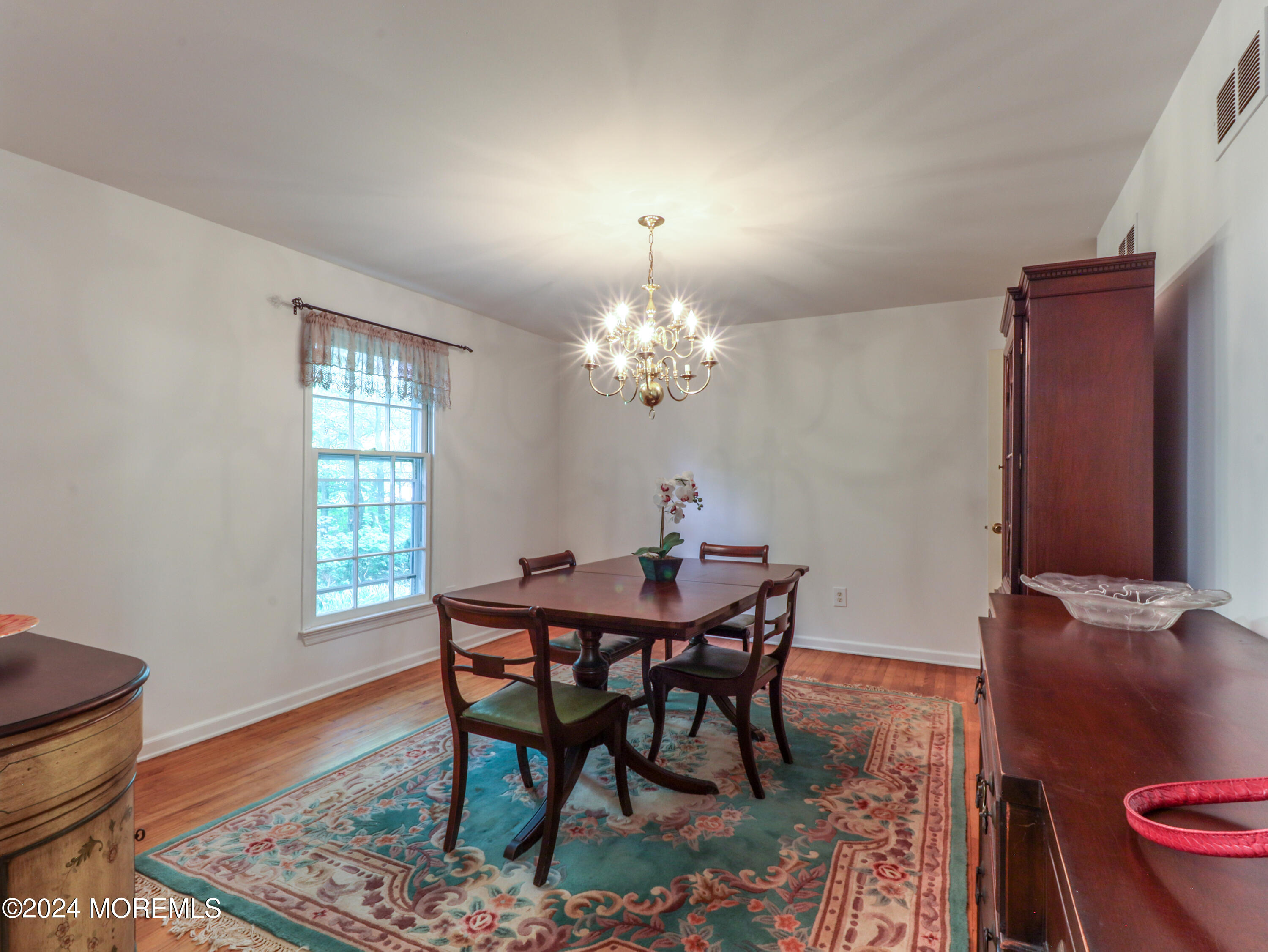 1 Huntley Road Holmdel, NJ 07733 - Photo 9 of 51 DINING ROOM