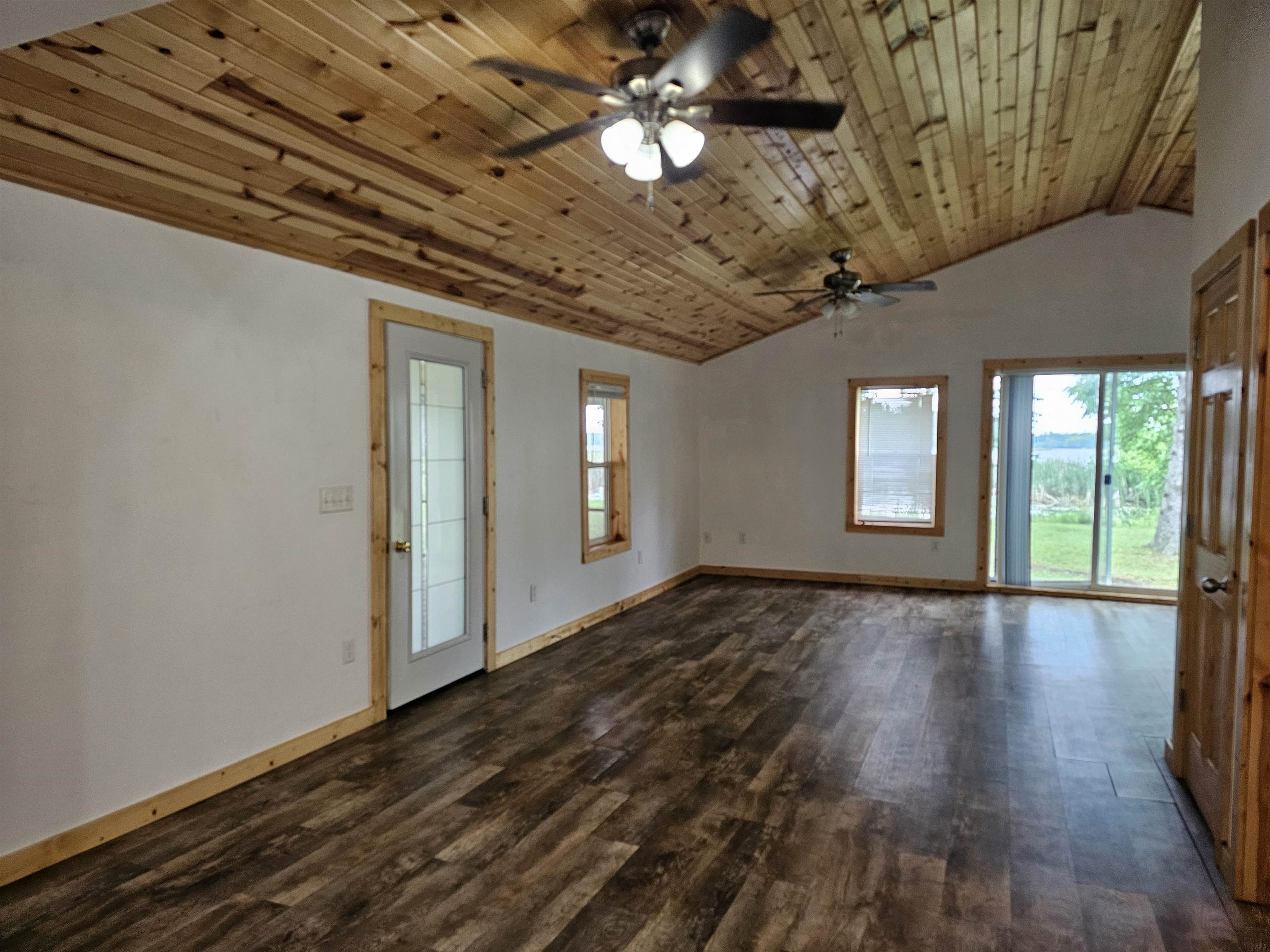 E5897 North Shore Road Weyauwega, WI 54983 - Photo 14 of 29