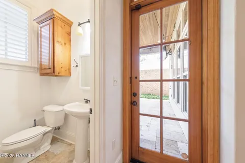 $479,000 | 207 Edgehill Circle, Lafayette, LA 70508