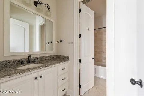 $479,000 | 207 Edgehill Circle, Lafayette, LA 70508