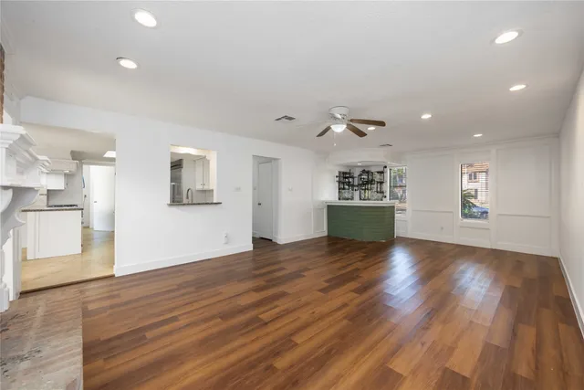 $349,000 | 703 Romaine Lane, Houston, TX 77090