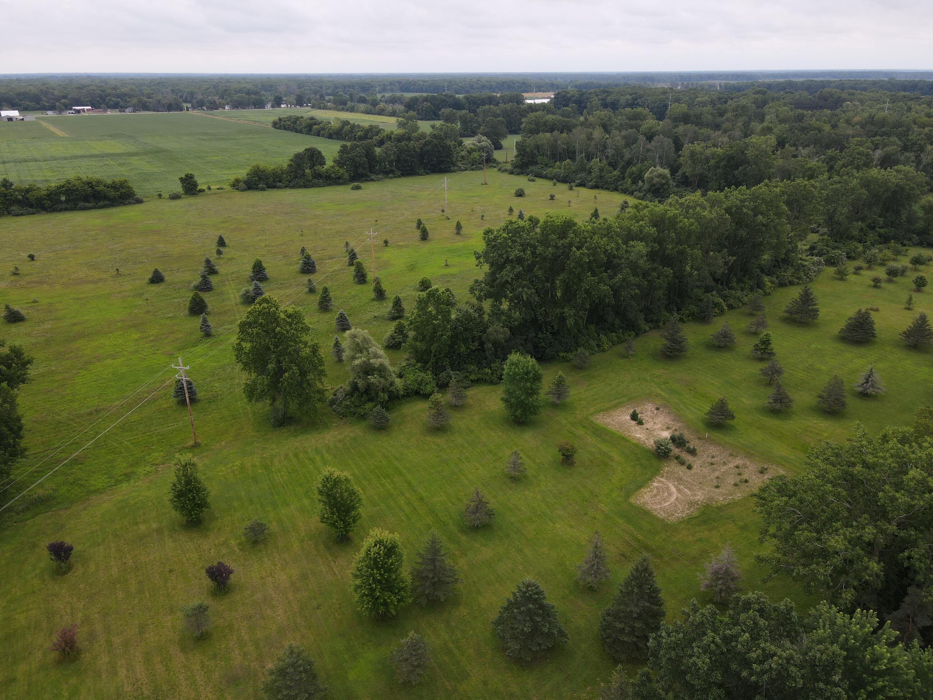 2315 Weigl Road Saginaw, MI 48609 - Photo 90 of 154 DJI_0521