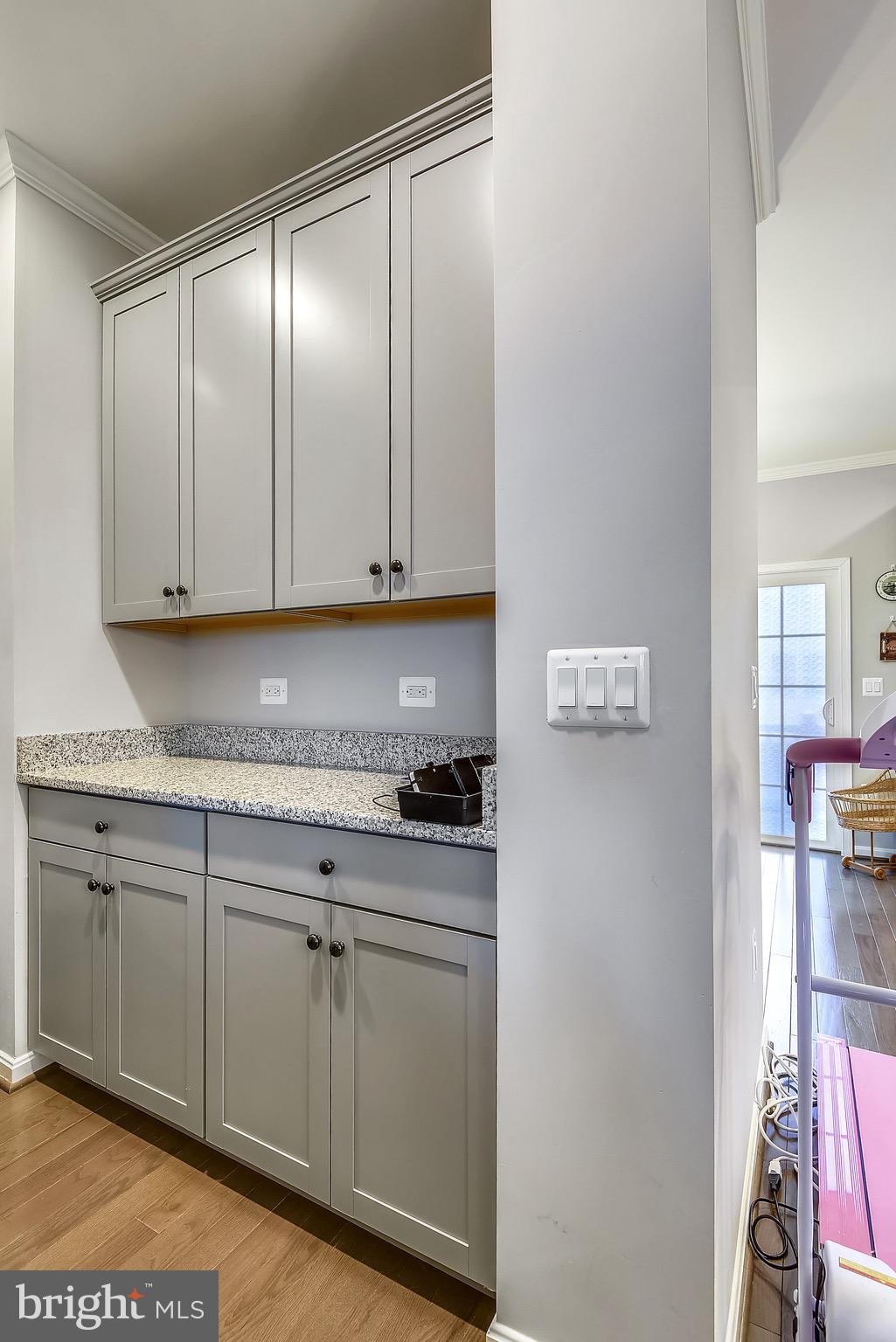 16020 Madison Ridge Place Gainesville, VA 20155 - Photo 16 of 40 Gallery Image 16