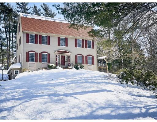 93 Nevin Road Weymouth, MA 02190 - Photo 1 of 25 Gallery Image 1