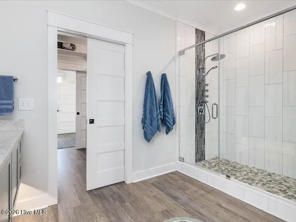 $950,000 | 94 Maritime Court, Chocowinity, NC 27817