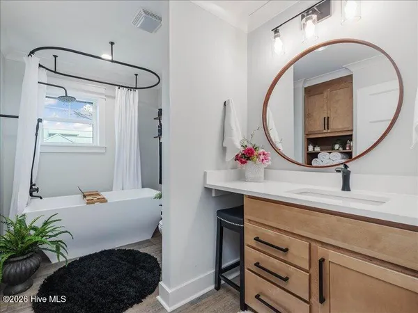 $950,000 | 94 Maritime Court, Chocowinity, NC 27817