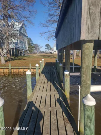 $950,000 | 94 Maritime Court, Chocowinity, NC 27817