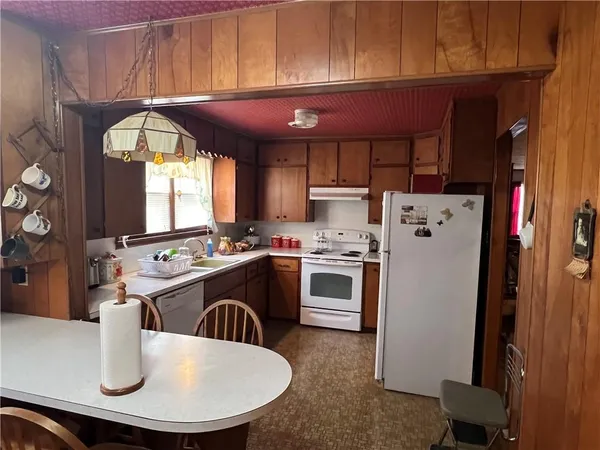 $109,000 | 206 West Bradley Street, Sedan, KS 67361