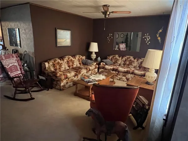 $109,000 | 206 West Bradley Street, Sedan, KS 67361