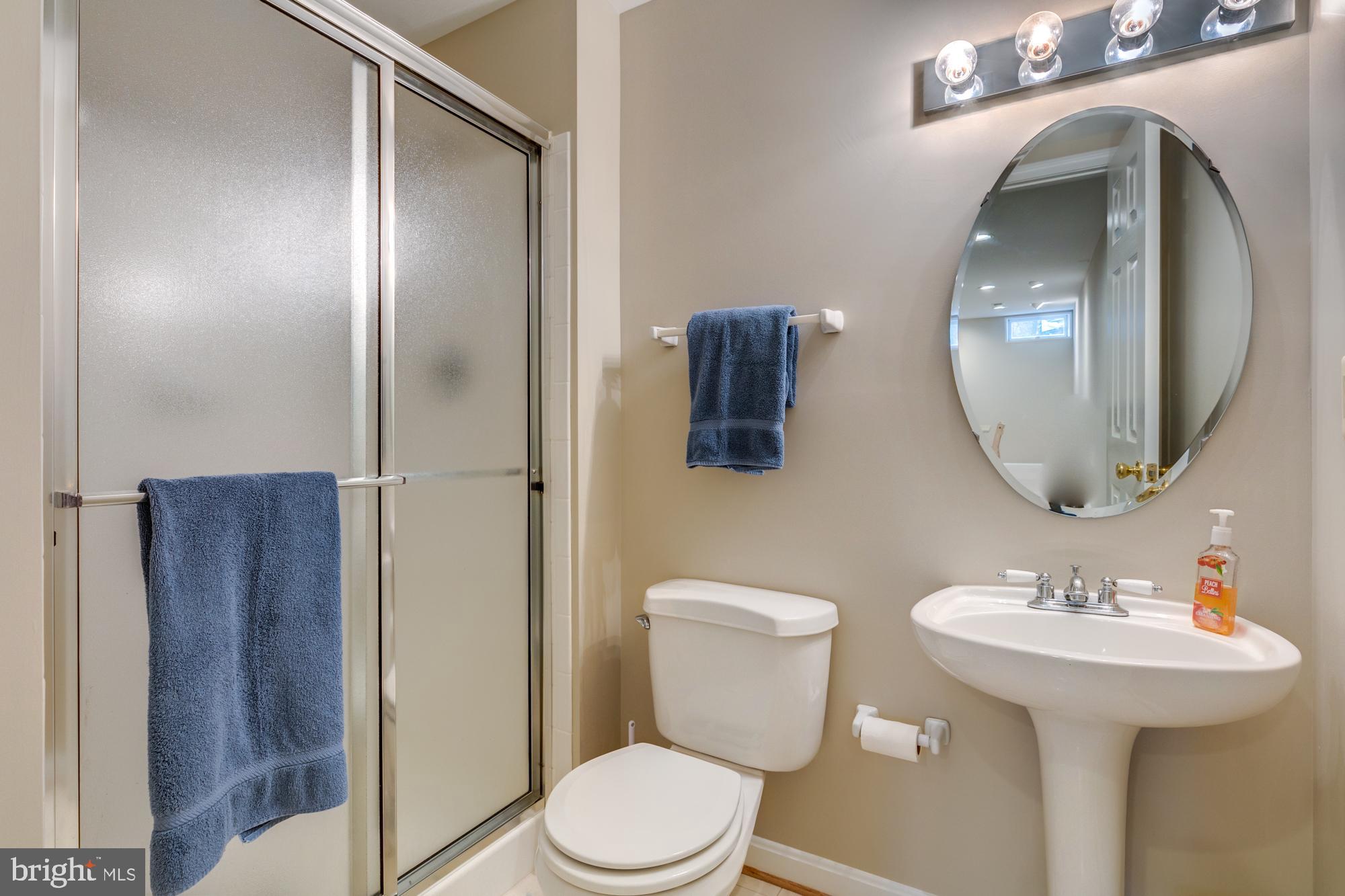 12553 Rock Ridge Road Herndon, VA 20170 - Photo 37 of 42 Lower level full bath