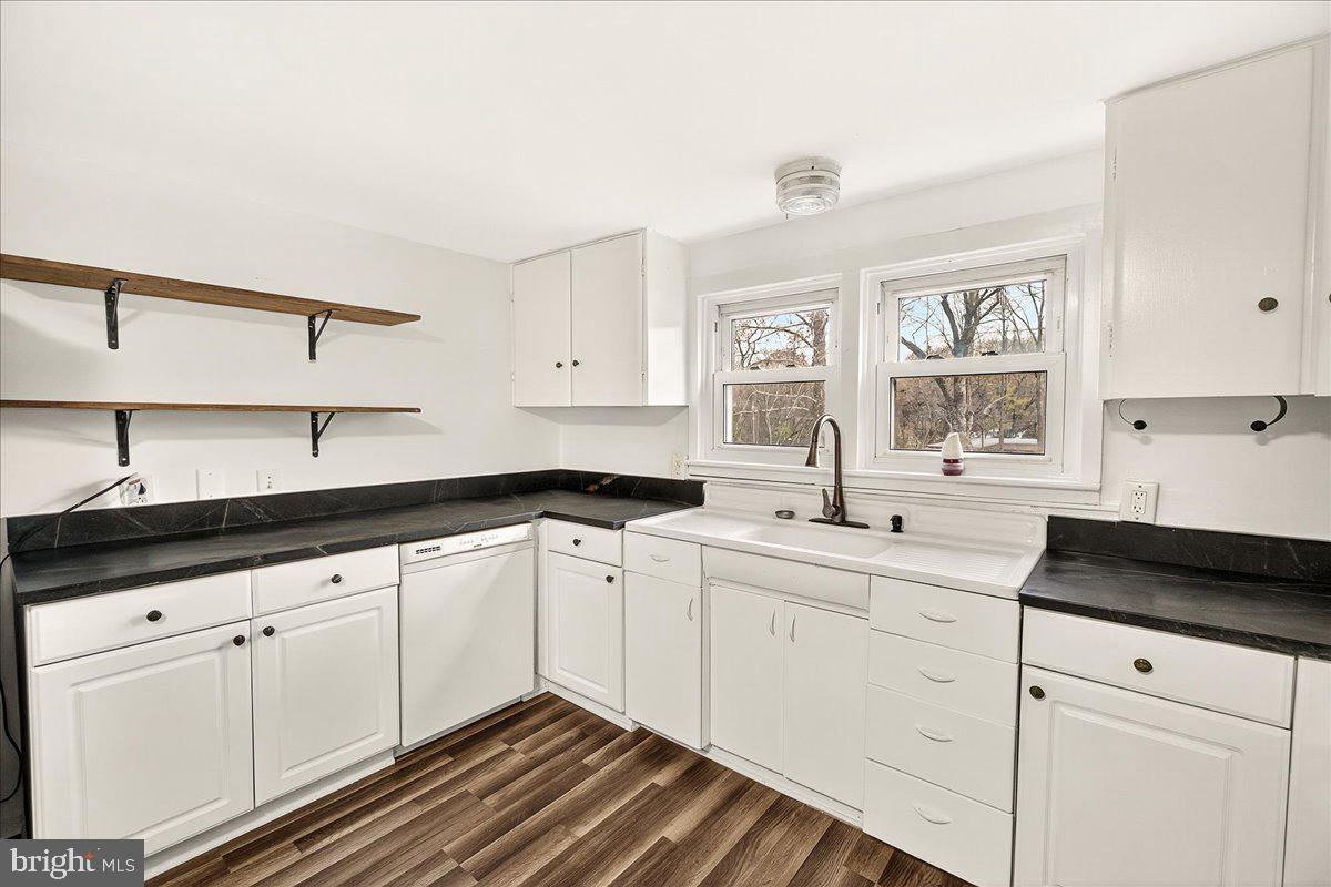 14936 Kelbaugh Road Thurmont, MD 21788 - Photo 15 of 56