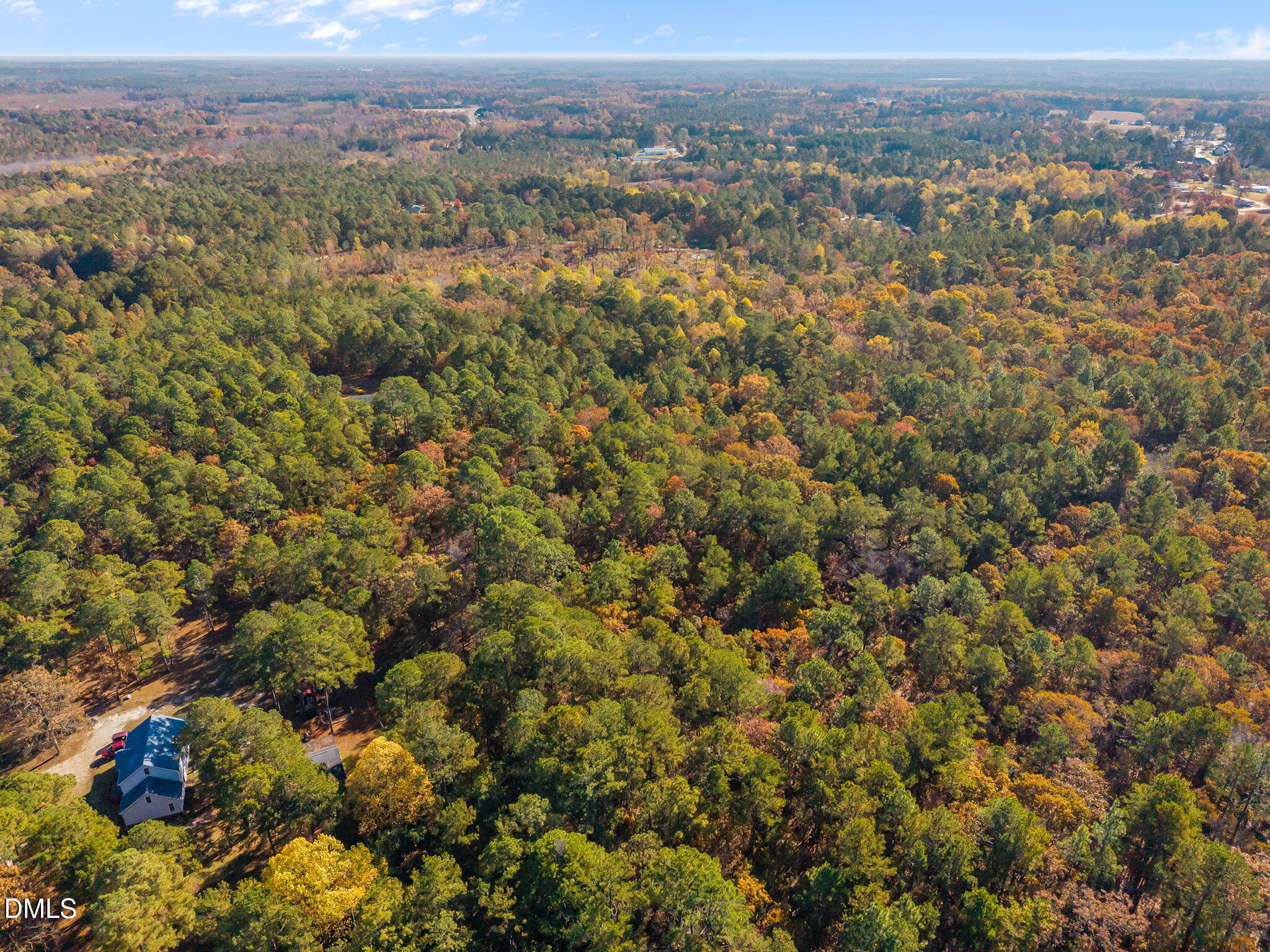 1019 Valley Road Spring Lake, NC 28390 - Photo 4 of 12 4-web-or-mls-DJI_20251105095909_0827_D
