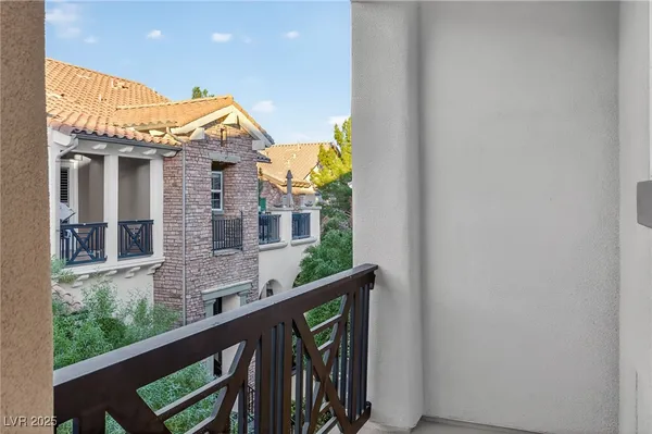 $610,000 | 6 Via VIta Bella, Henderson, NV 89011