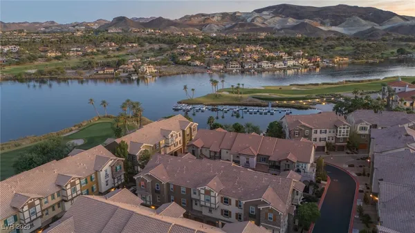 $610,000 | 6 Via VIta Bella, Henderson, NV 89011