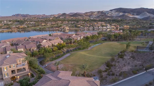$610,000 | 6 Via VIta Bella, Henderson, NV 89011