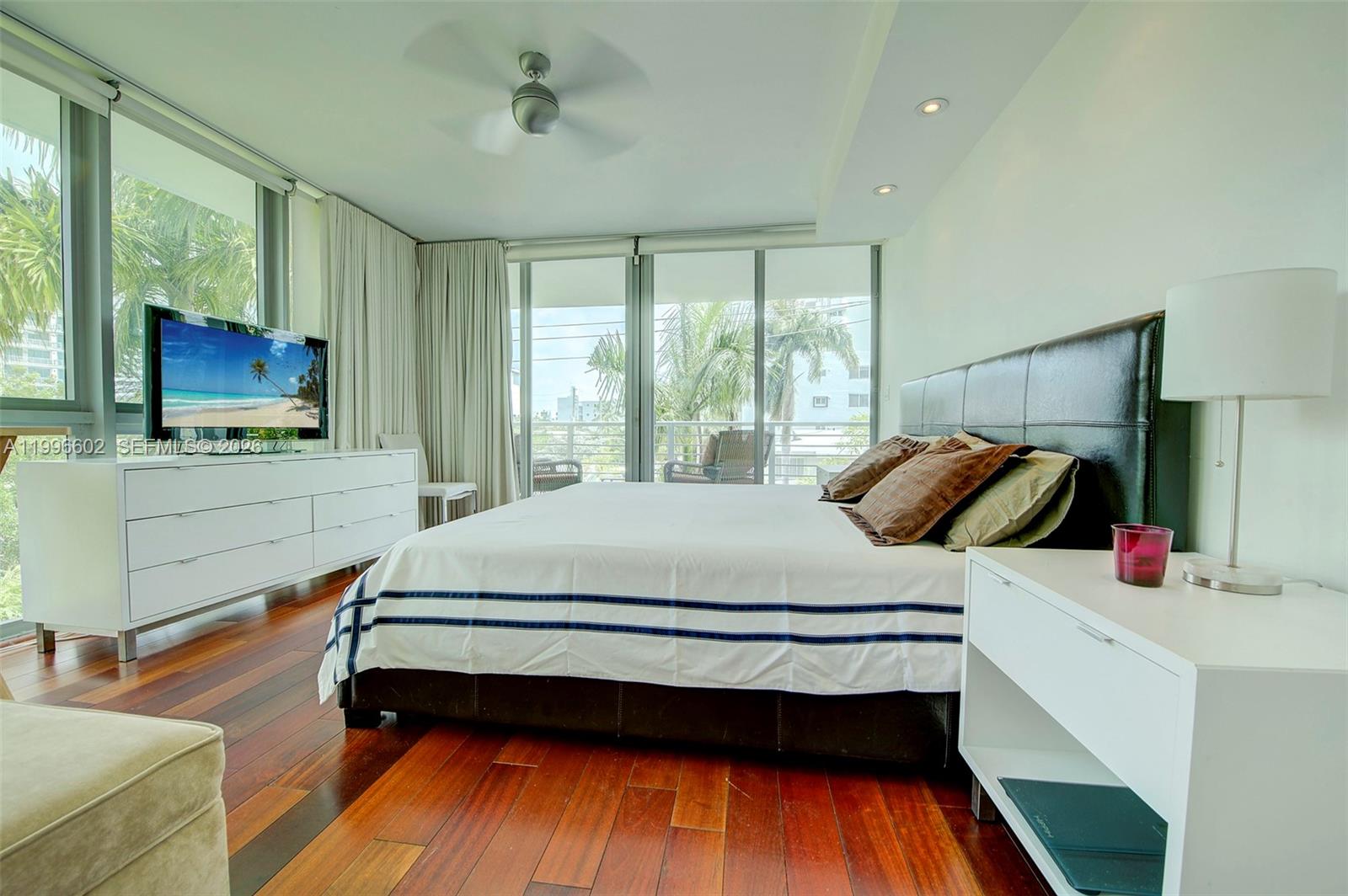 1577 Bay Road, Unit 201 Miami Beach, FL 33139 - Photo 22 of 36