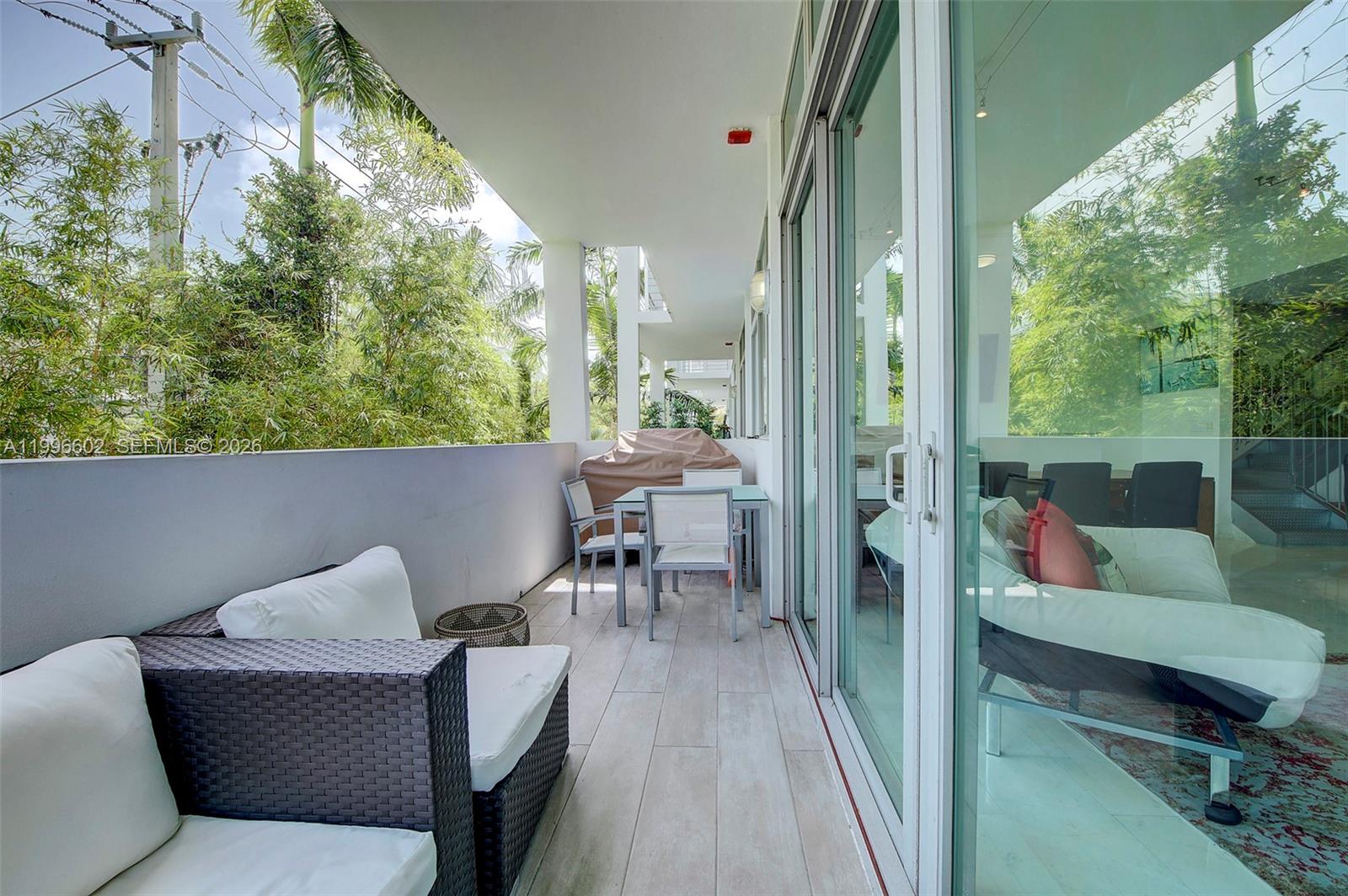 1577 Bay Road, Unit 201 Miami Beach, FL 33139 - Photo 25 of 36