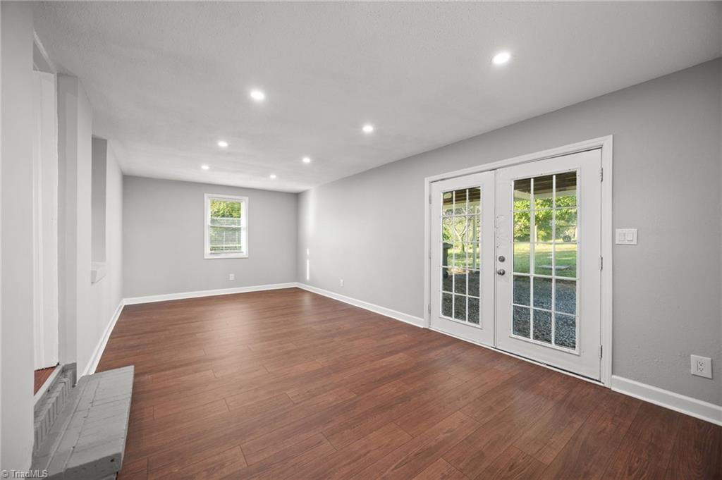 3734 Carver School Road Winston-Salem, NC 27105 - Photo 22 of 30 extra flex space