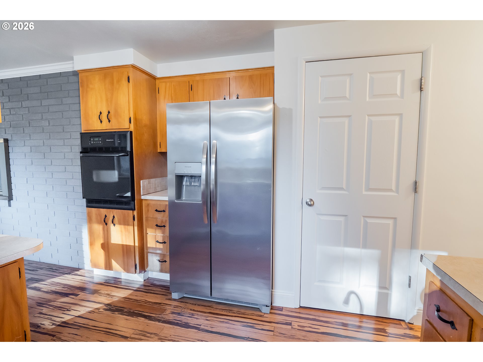 2668 Jeppesen Acres Road Eugene, OR 97401 - Photo 13 of 41