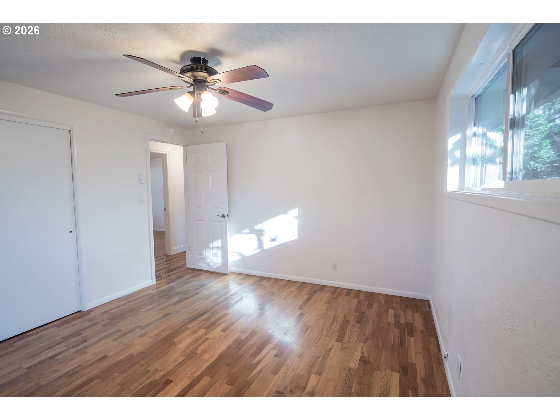 2668 Jeppesen Acres Road Eugene, OR 97401 - Photo 16 of 41