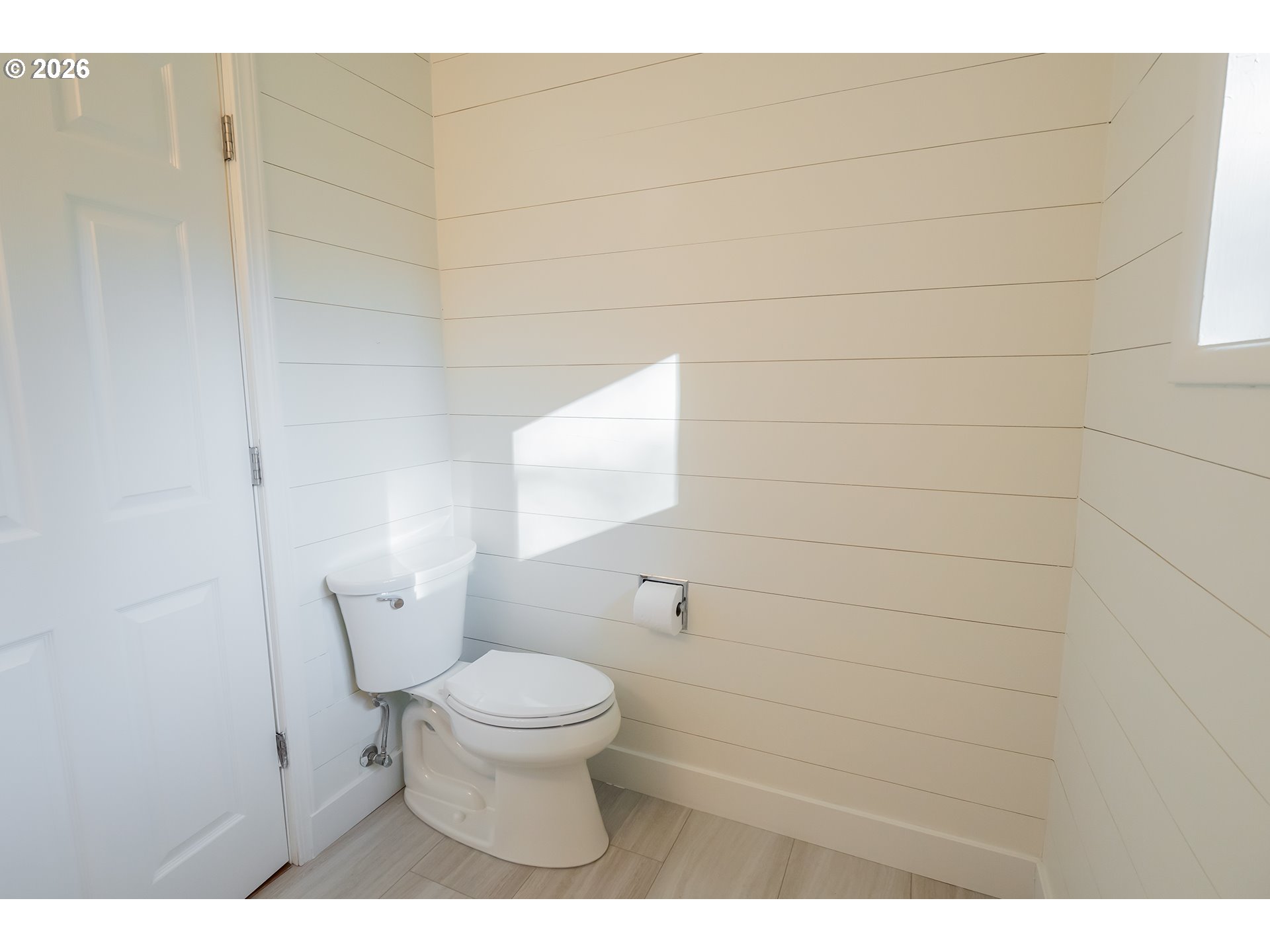 2668 Jeppesen Acres Road Eugene, OR 97401 - Photo 28 of 41