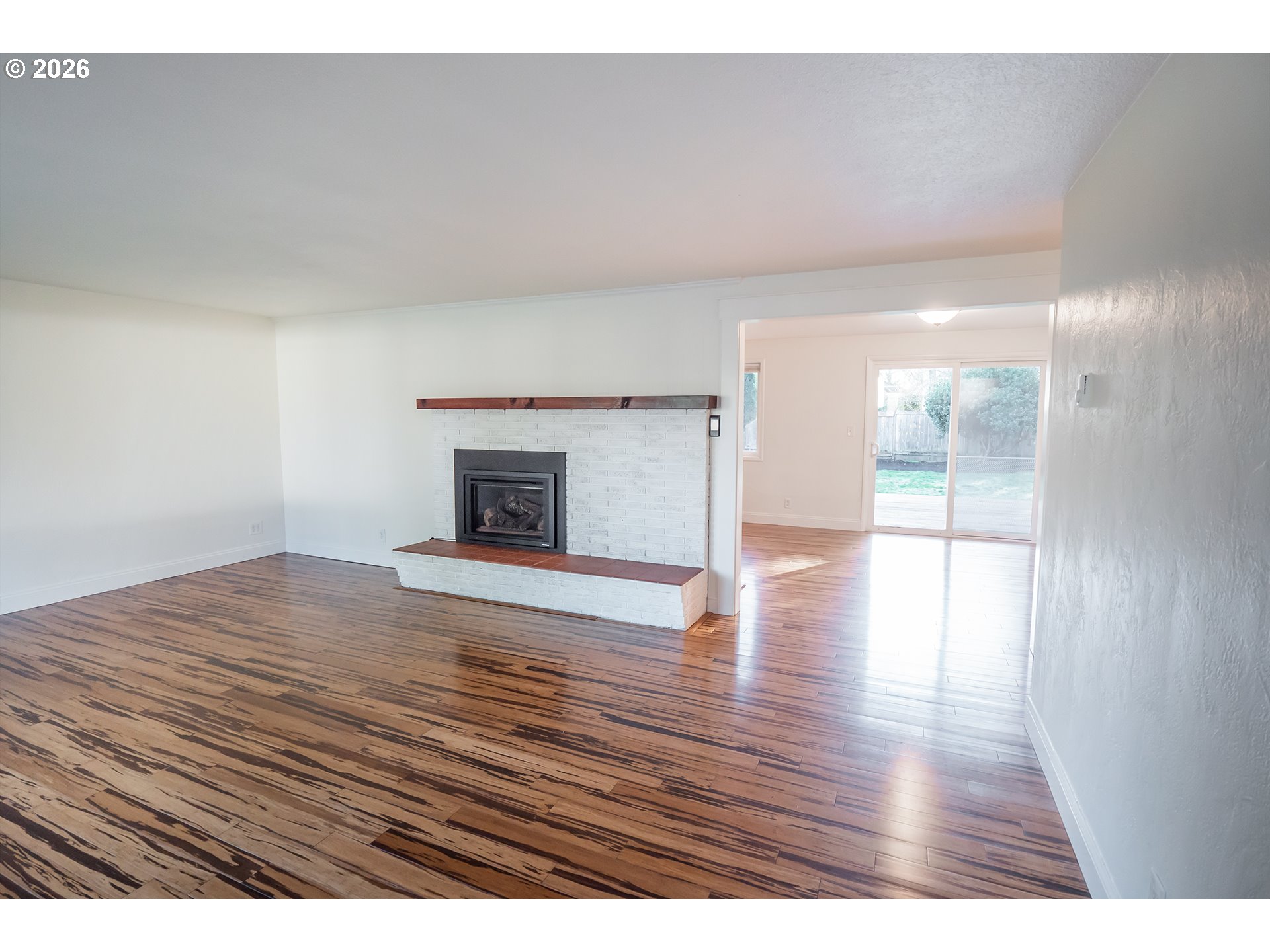 2668 Jeppesen Acres Road Eugene, OR 97401 - Photo 5 of 41