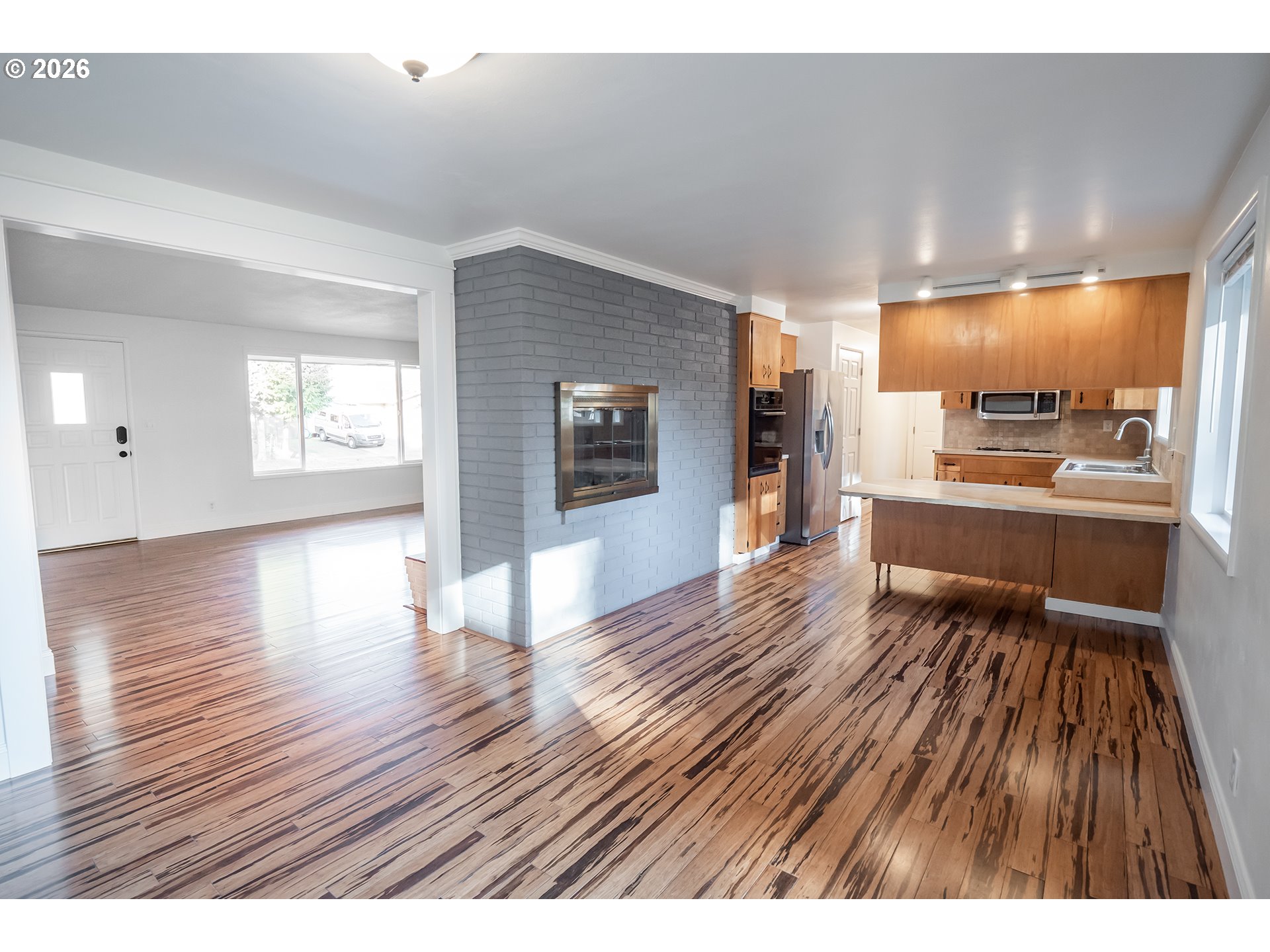 2668 Jeppesen Acres Road Eugene, OR 97401 - Photo 6 of 41