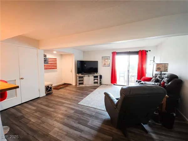 $157,500 | 3771 Desert Marina Drive, Unit 95, Laughlin, NV 89029