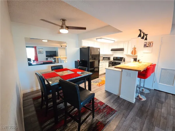 $157,500 | 3771 Desert Marina Drive, Unit 95, Laughlin, NV 89029