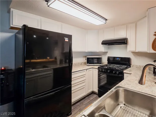 $157,500 | 3771 Desert Marina Drive, Unit 95, Laughlin, NV 89029