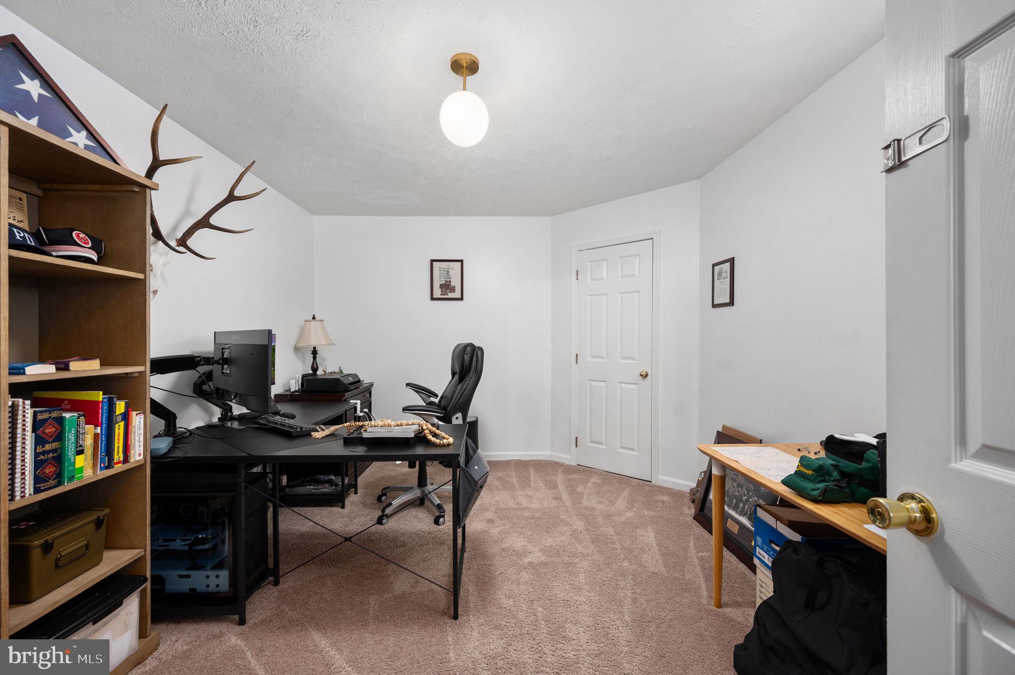 144 Clark Patton Road Fredericksburg, VA 22406 - Photo 37 of 72 Spacious office space