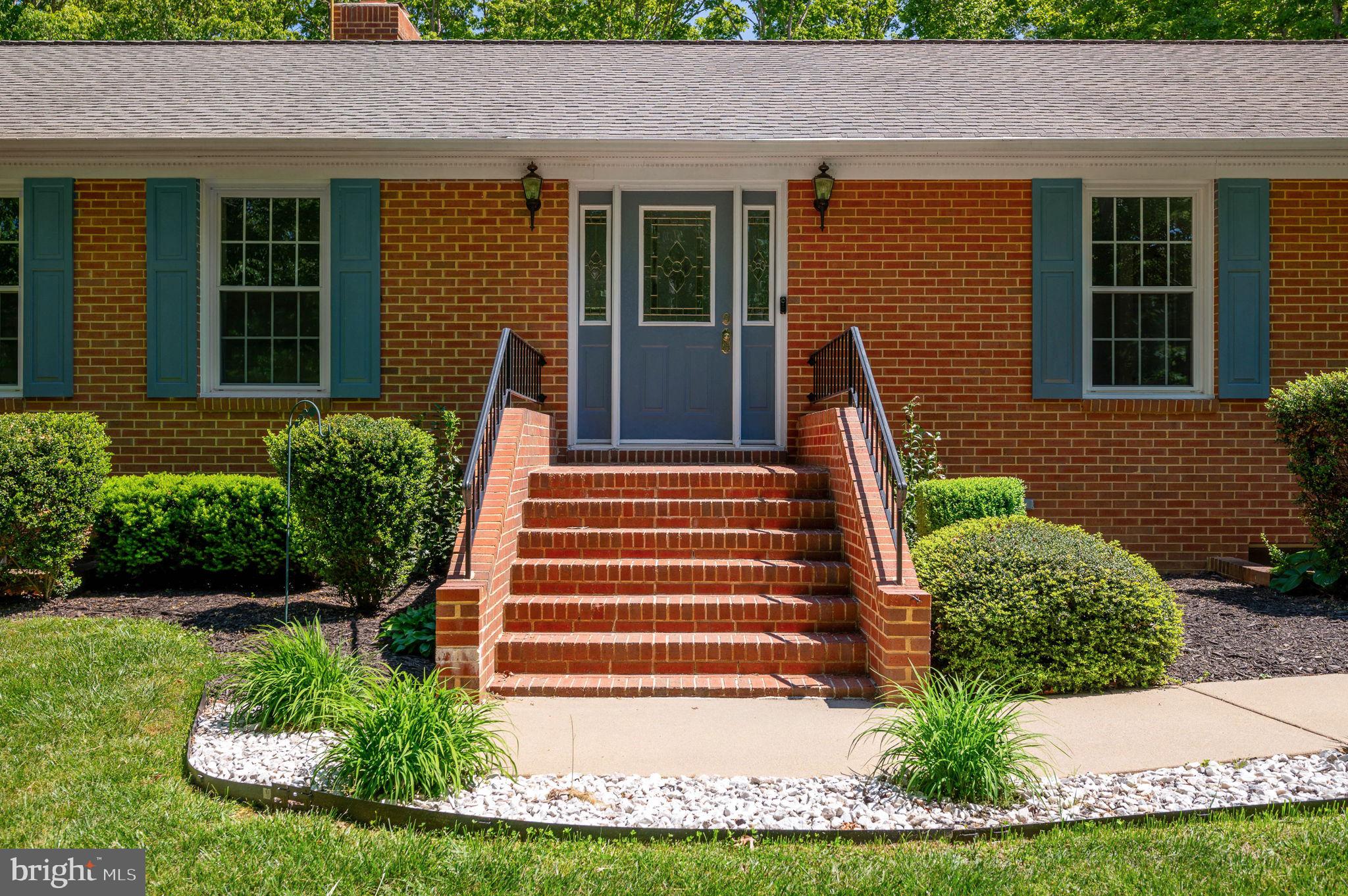 144 Clark Patton Road Fredericksburg, VA 22406 - Photo 6 of 72 Gorgeous brick exterior