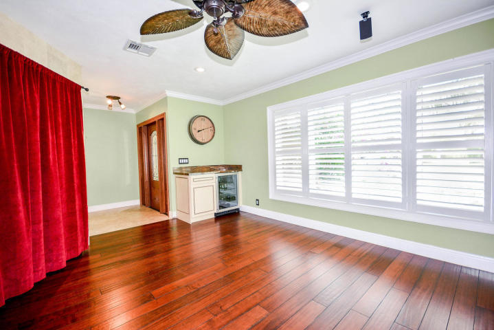 22083 West Soliel Circle Boca Raton, FL 33433 - Photo 18 of 33 LIVING ROOM