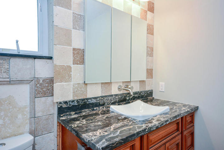 22083 West Soliel Circle Boca Raton, FL 33433 - Photo 22 of 33 Master Bath