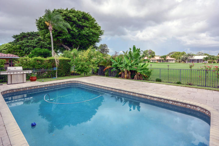 22083 West Soliel Circle Boca Raton, FL 33433 - Photo 31 of 33 POOL