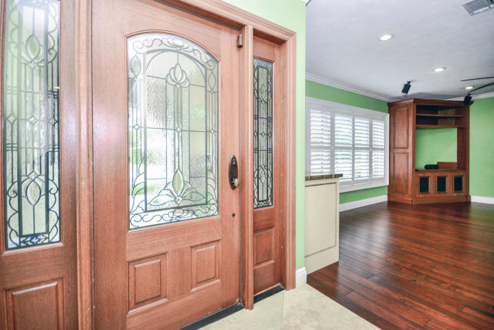 INTERIOR ENTRY