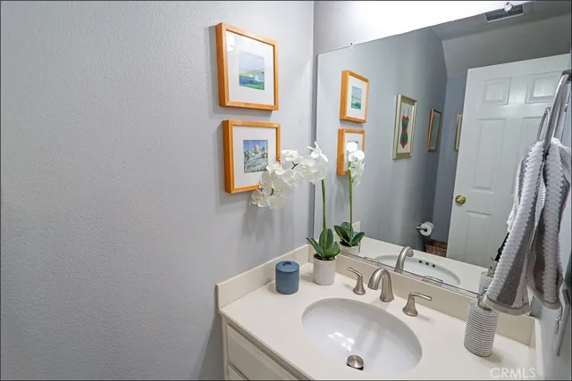 $818,000 | 32 Promontory, Aliso Viejo, CA 92656