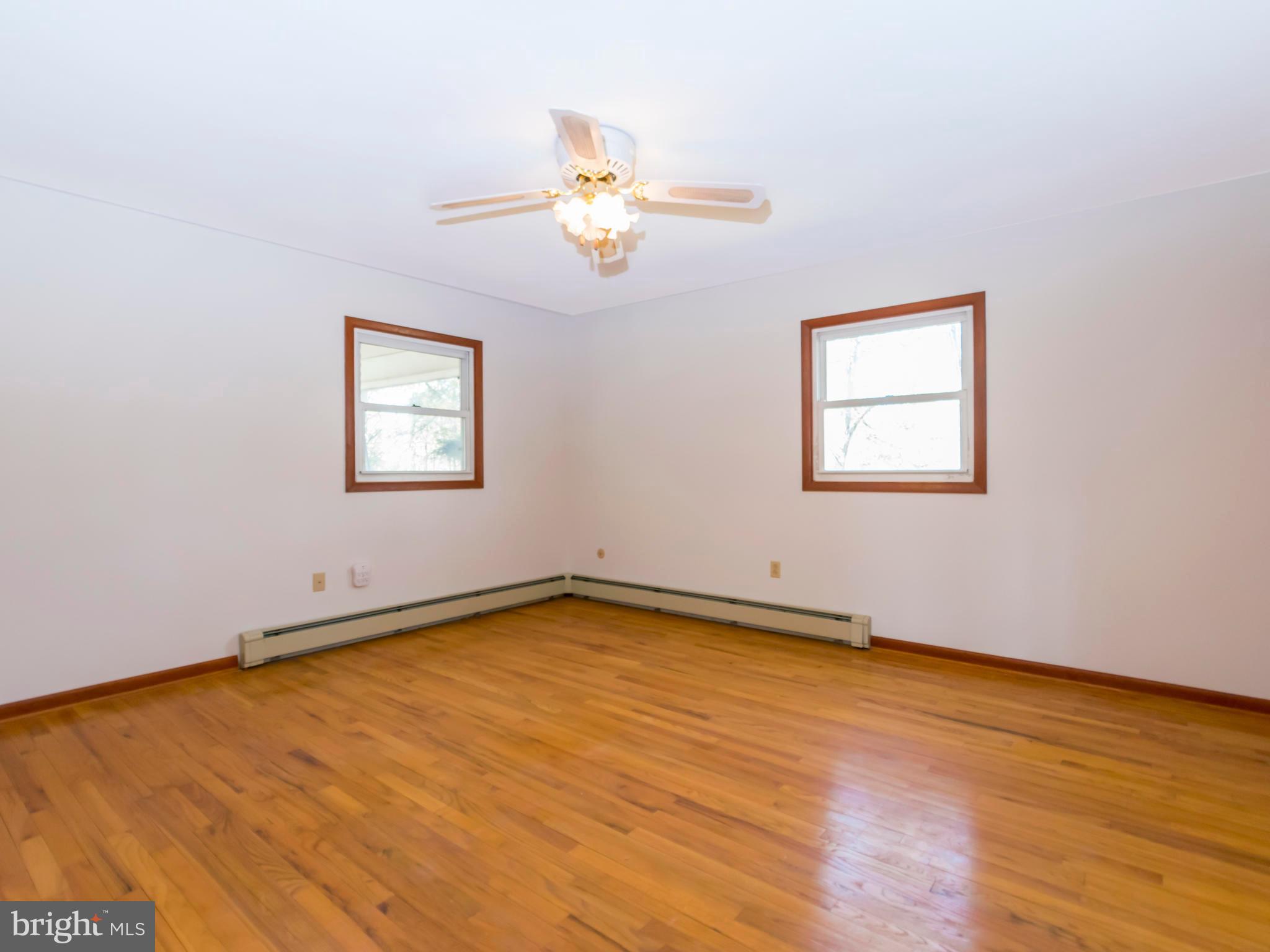 3050 Wonziegler Road Pennsburg, PA 18073 - Photo 15 of 31 Bedroom