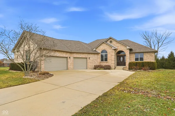 $525,000 | 6230 Sampson Court, Indianapolis, IN 46237