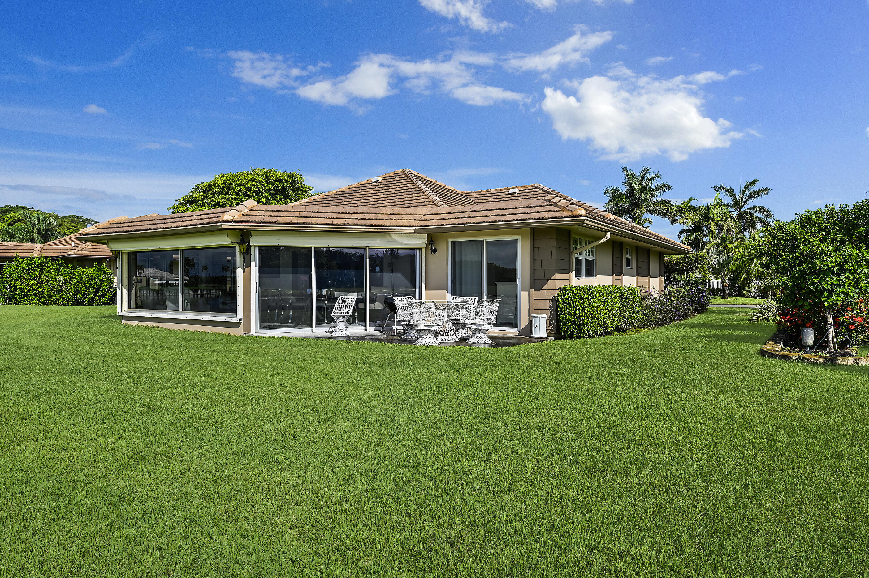 314 Cedar Key Circle Atlantis, FL 33462 - Photo 24 of 27 25