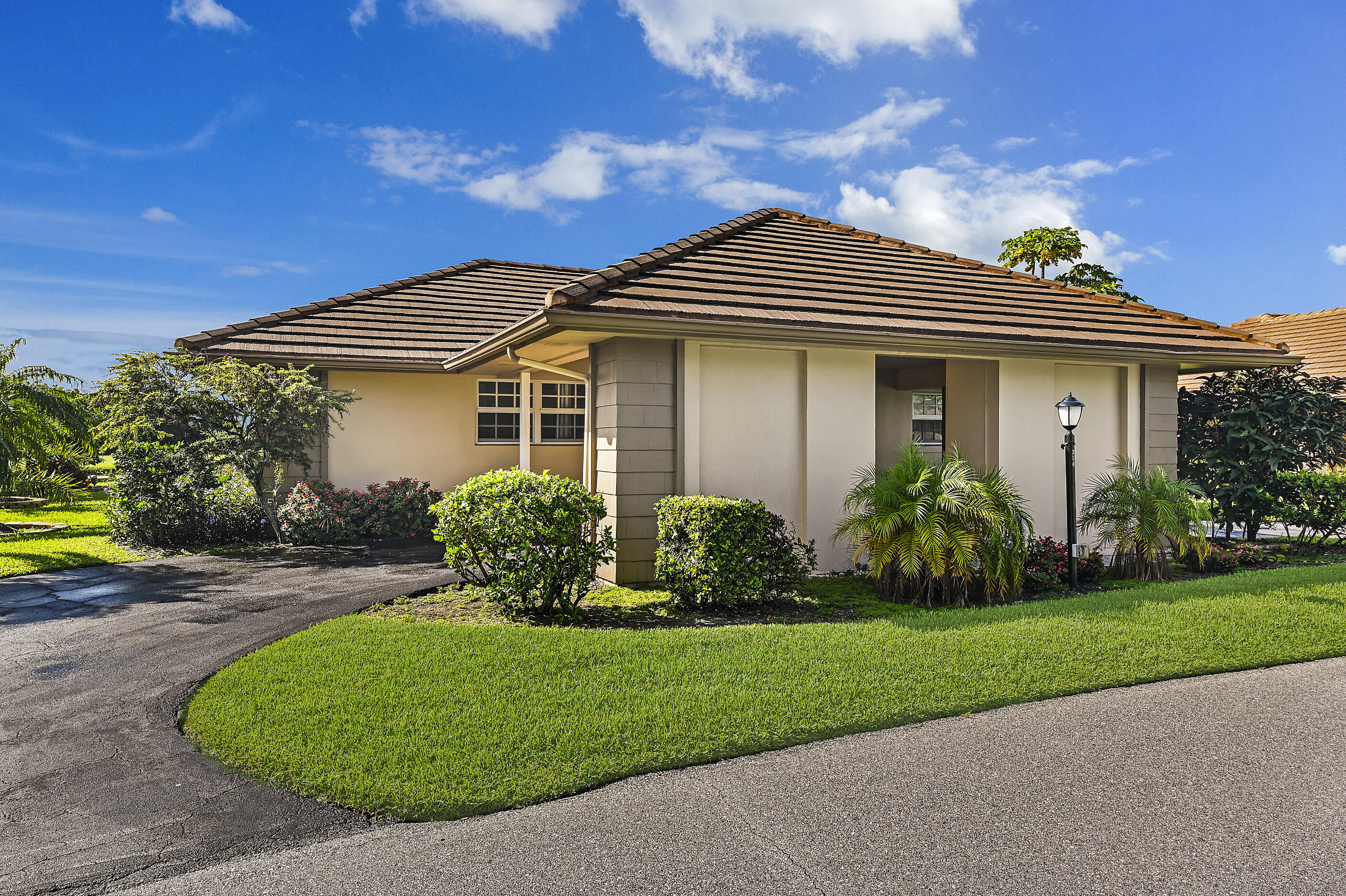 314 Cedar Key Circle Atlantis, FL 33462 - Photo 25 of 27 01