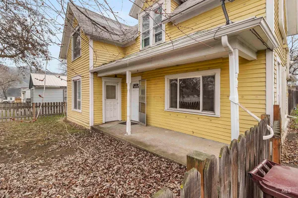$230,000 | 721 9th Street, Clarkston, WA 99403