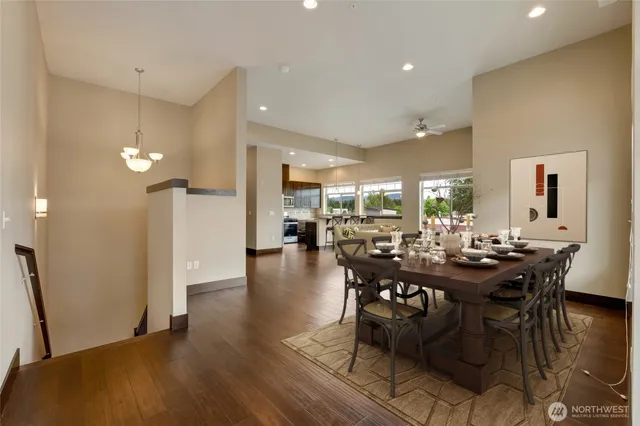 $710,000 | 4020 Northeast 3rd Place, Renton, WA 98056