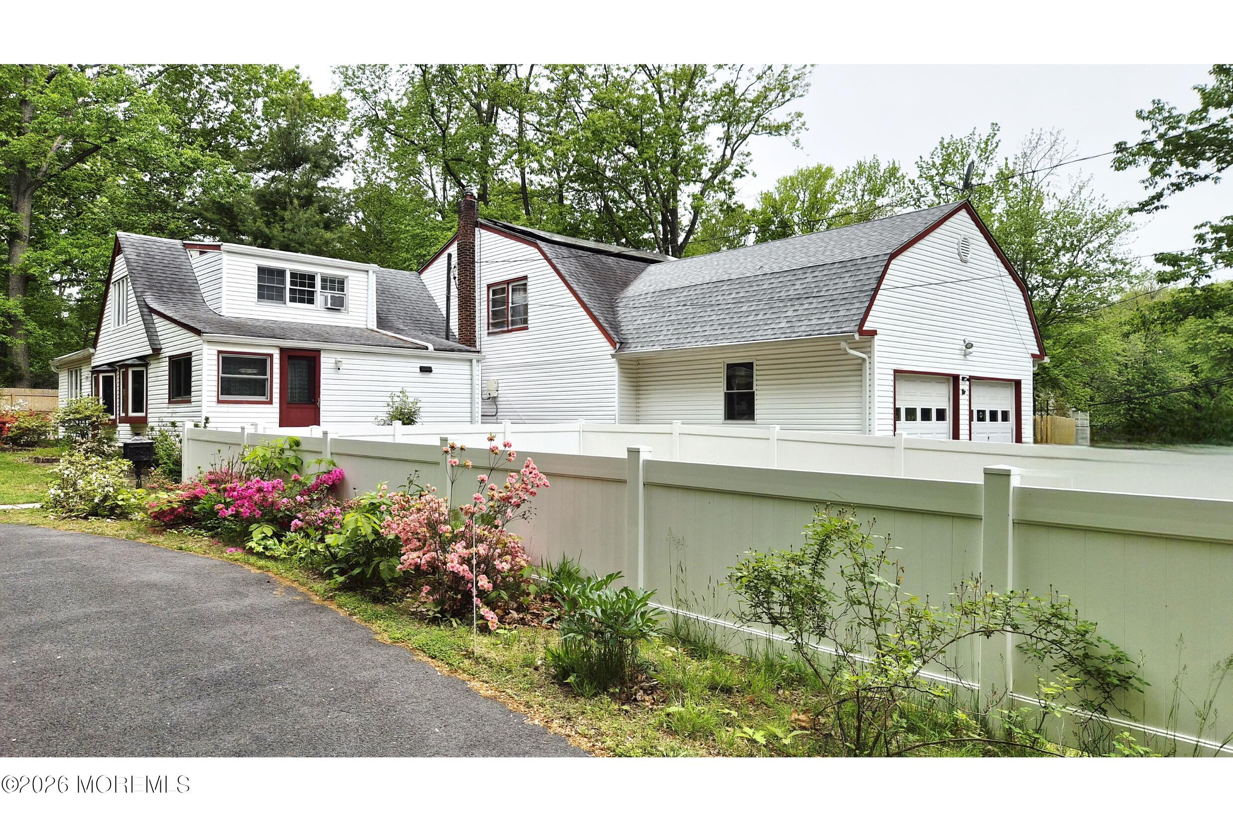 98 New Monmouth Road Middletown, NJ 07748 - Photo 2 of 20 Home