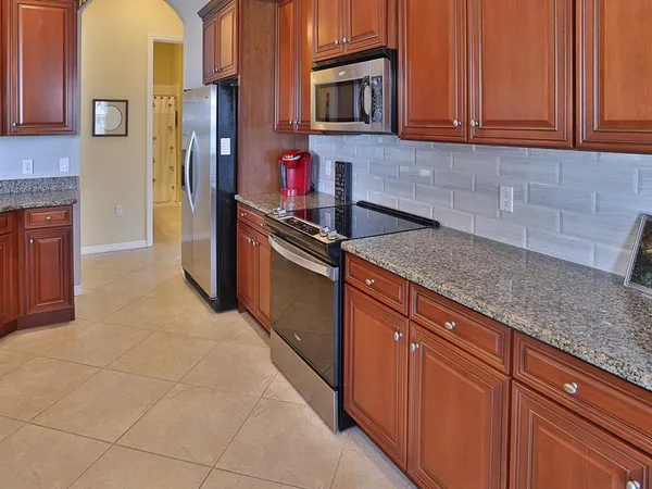 $579,900 | 5268 Pebble Beach Boulevard, Winter Haven, FL 33884