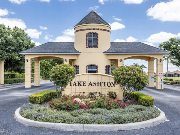$579,900 | 5268 Pebble Beach Boulevard, Winter Haven, FL 33884