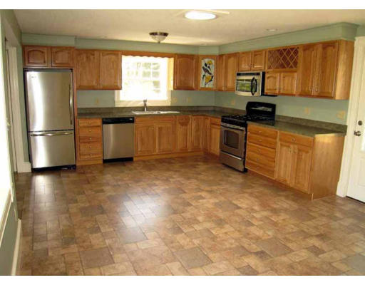 12 Mountain Road Deerfield, MA 01373 - Photo 11 of 22 Gallery Image 11