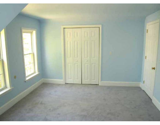 12 Mountain Road Deerfield, MA 01373 - Photo 19 of 22 Gallery Image 19